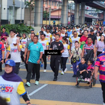 Runner Photo 5028268