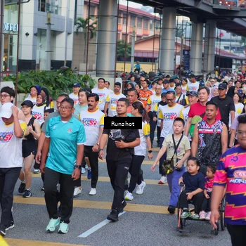 Runner Photo 5028275