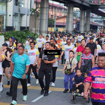 Runner Photo 5028280