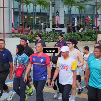 Runner Photo 5028294