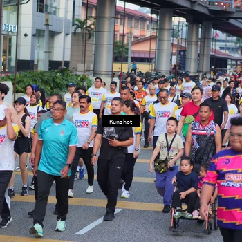 Runner Photo 5028304