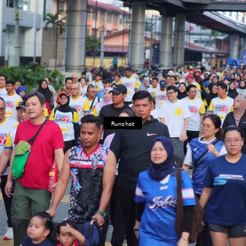Runner Photo 5028317