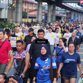 Runner Photo 5028318