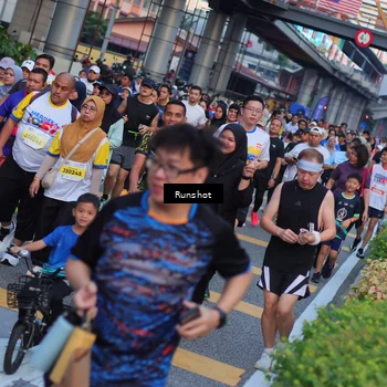 Runner Photo 5028460