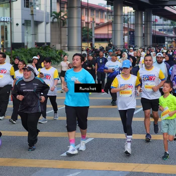 Runner Photo 5028636