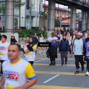 Runner Photo 5028656