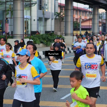 Runner Photo 5028657