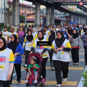 Runner Photo 5028744