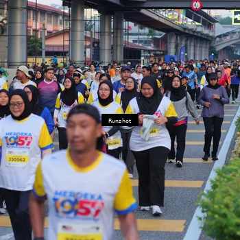 Runner Photo 5028763