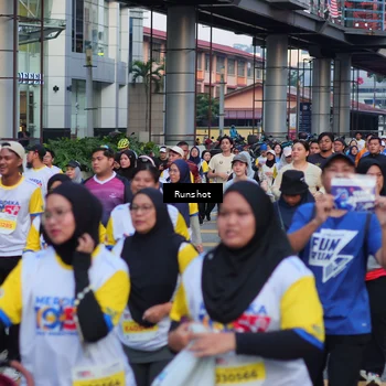 Runner Photo 5028764