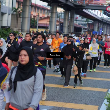 Runner Photo 5028800
