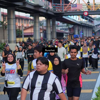 Runner Photo 5028949