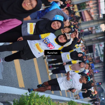 Runner Photo 5028972
