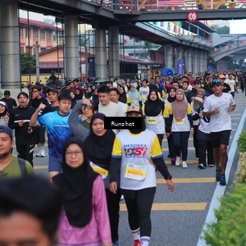 Runner Photo 5028984