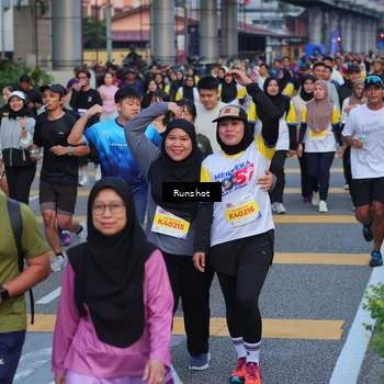 Runner Photo 5028987