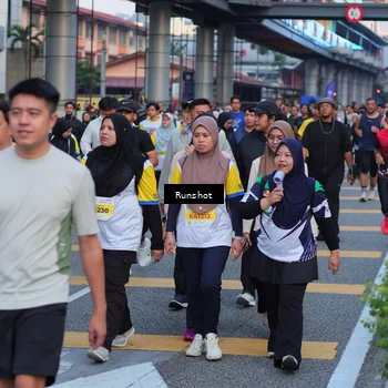 Runner Photo 5028999