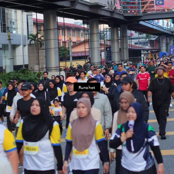 Runner Photo 5029005