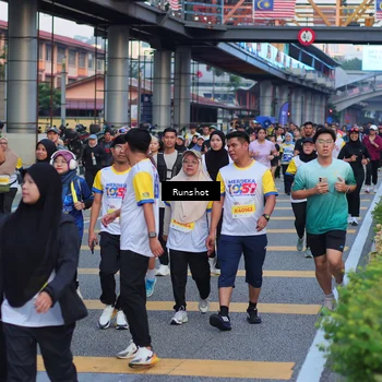 Runner Photo 5029135
