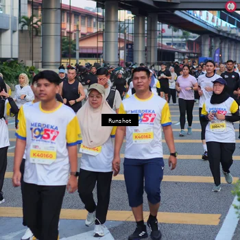 Runner Photo 5029165