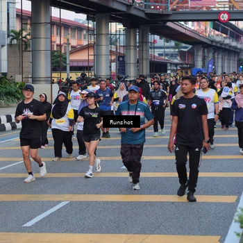 Runner Photo 5029219