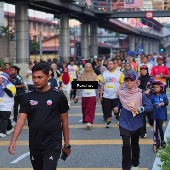 Runner Photo 5029246