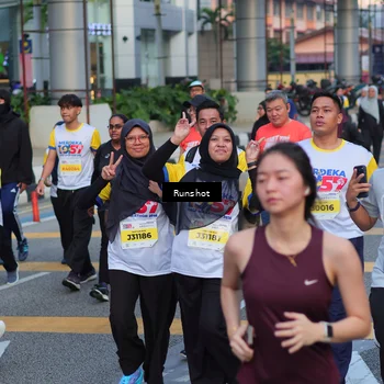 Runner Photo 5029344