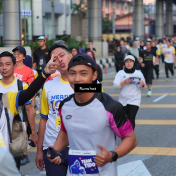 Runner Photo 5029345