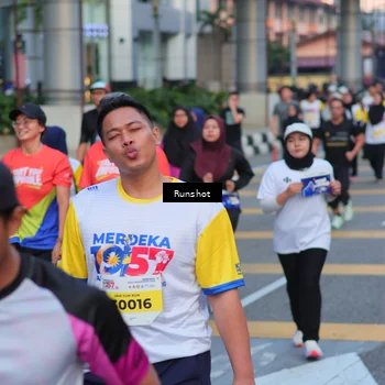 Runner Photo 5029350