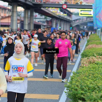 Runner Photo 5029396