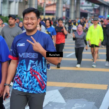 Runner Photo 5030016