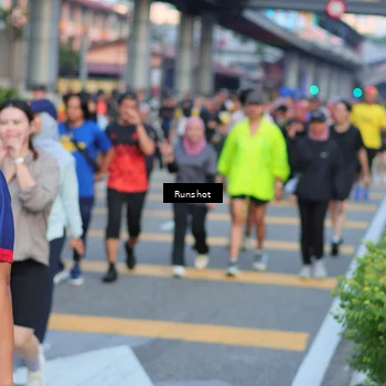 Runner Photo 5030022