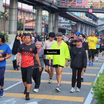 Runner Photo 5030036