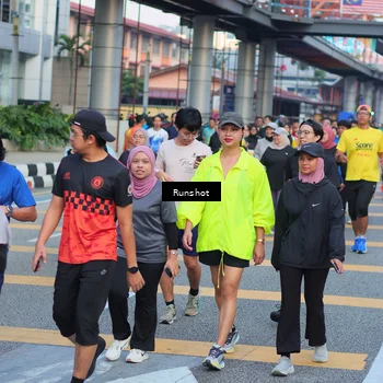 Runner Photo 5030038