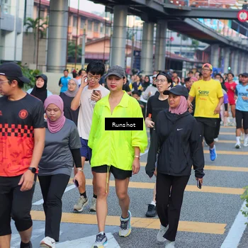 Runner Photo 5030043