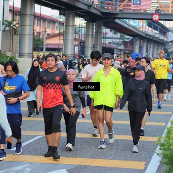Runner Photo 5030047