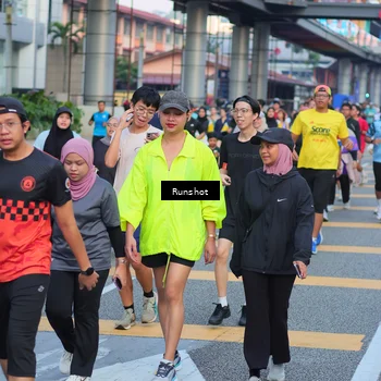 Runner Photo 5030048