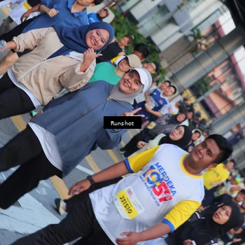Runner Photo 5030054