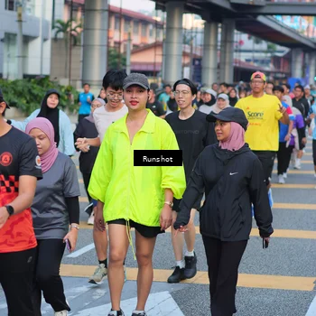Runner Photo 5030056