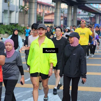Runner Photo 5030057
