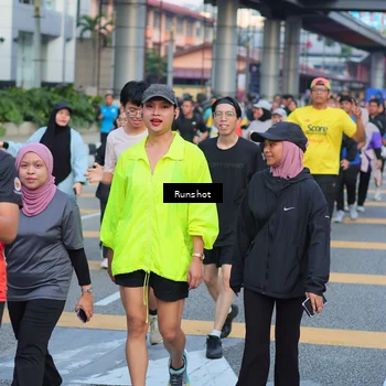 Runner Photo 5030059