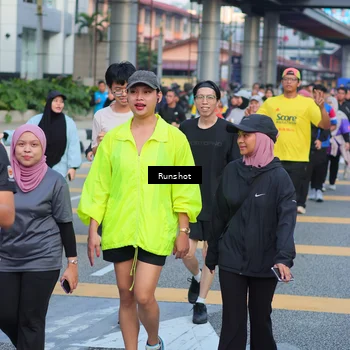 Runner Photo 5030060