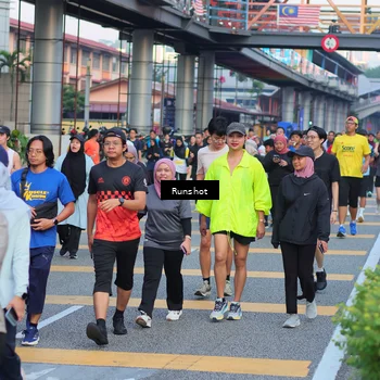 Runner Photo 5030064