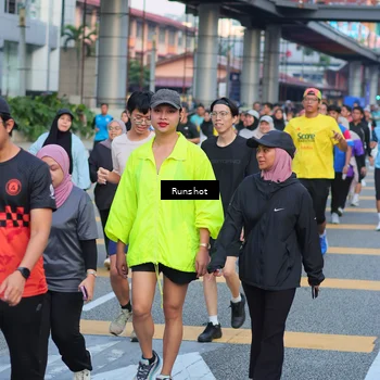 Runner Photo 5030065