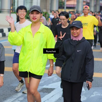 Runner Photo 5030072