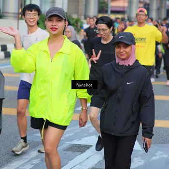 Runner Photo 5030074