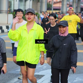 Runner Photo 5030075