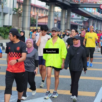 Runner Photo 5030076