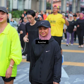 Runner Photo 5030078