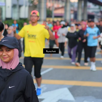 Runner Photo 5030086