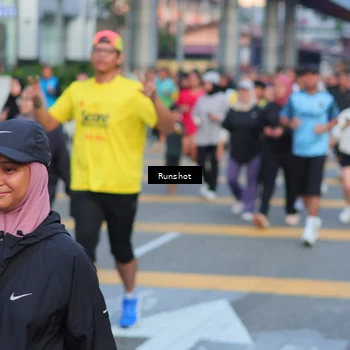 Runner Photo 5030089